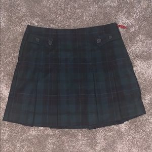 Gap plaid pleated mini skirt (NWOT)